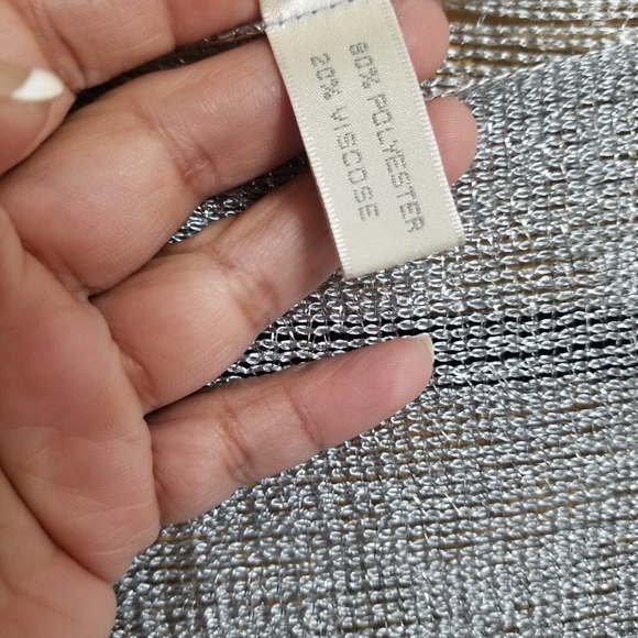 One size - Picture 3 of 3